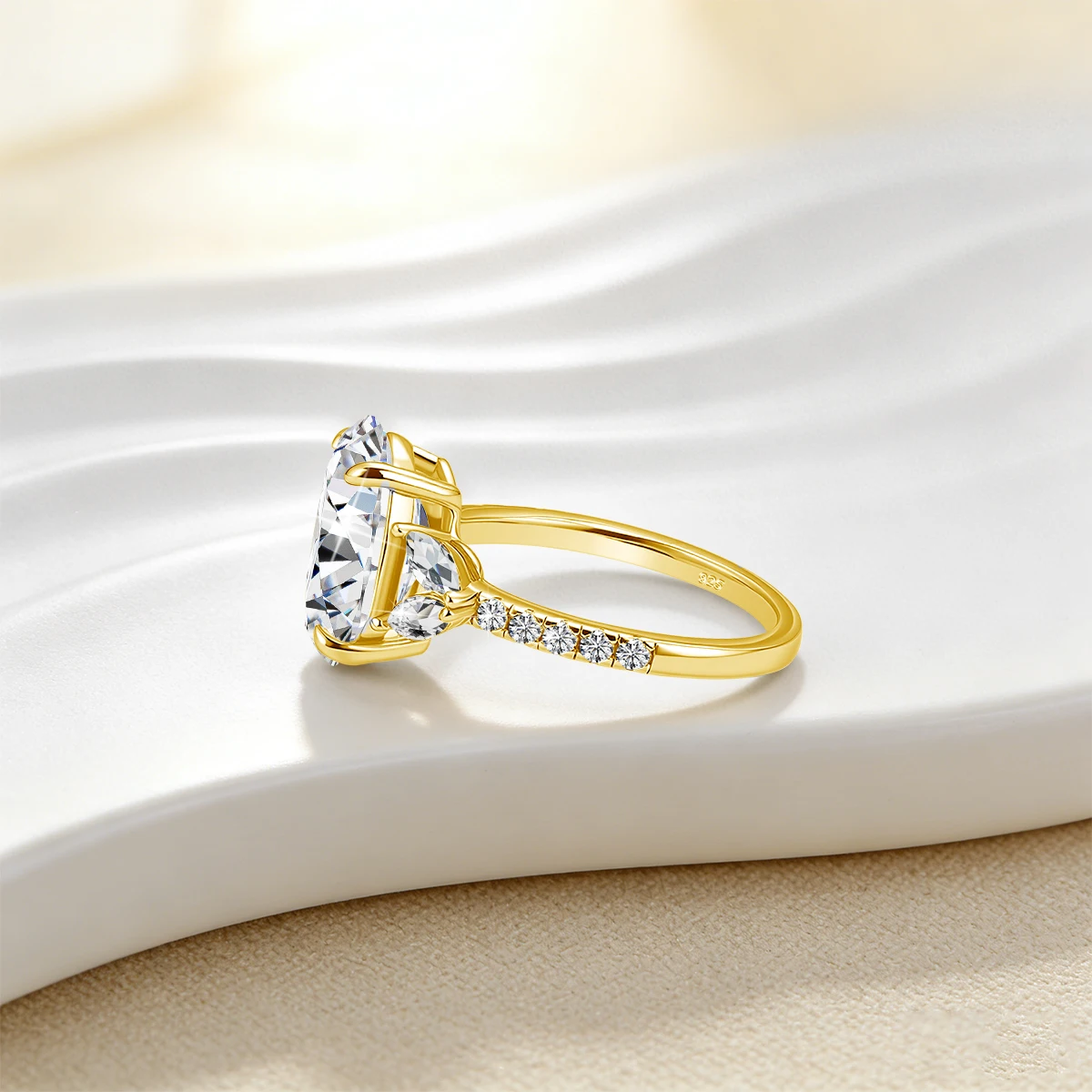 925 Sterling Silber Prächtiger 4,5 Karat Ovaler Moissanit-Ring für Damen, Marquise Kubikzirkonia Hochzeits- und Versprechensringe, Jubiläumsring – Detail 5
