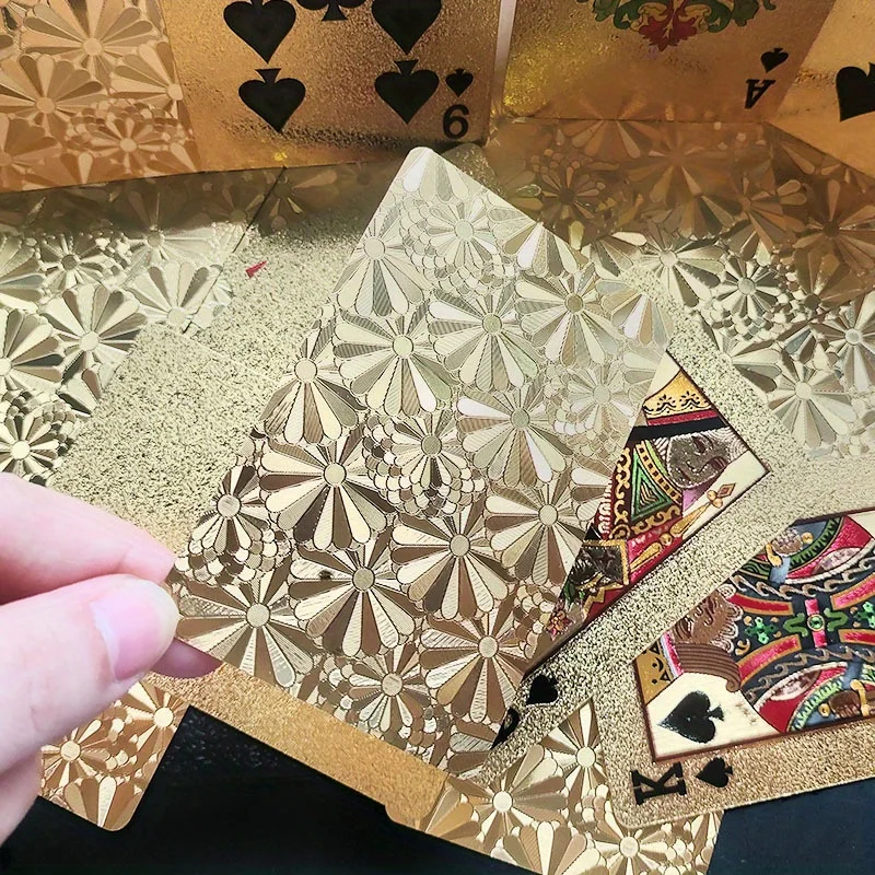 황금 꽃무늬의 독창적인 방수 플레잉 카드, 친구 선물, 가족 모임, 야외 피크닉에 적합합니다.