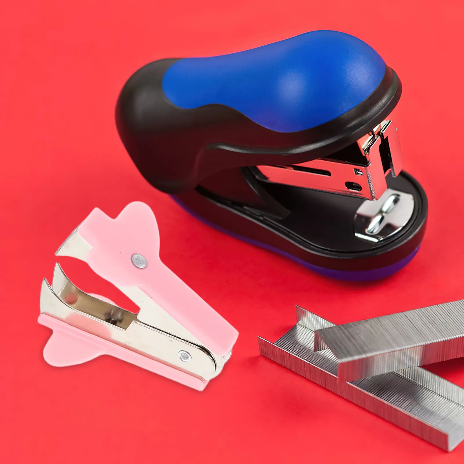 3Pcs Compact Macaron Staple Remover Set Portable Staple Puller Tool for Office School Home Student Desk Stapler