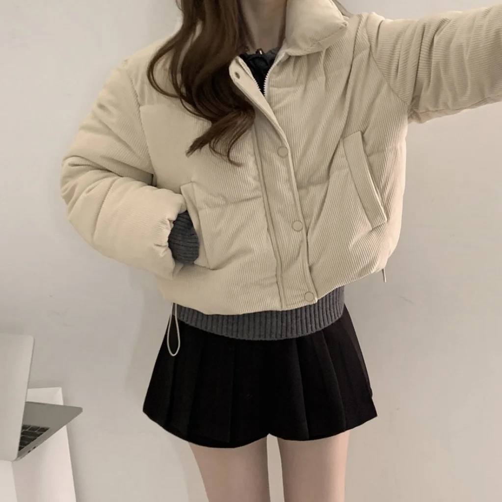 

Женское хлопковое пальто-бут, новинка зимы, шикарное вельветовое пальто с заклепками, размер студенческой верхней одежды