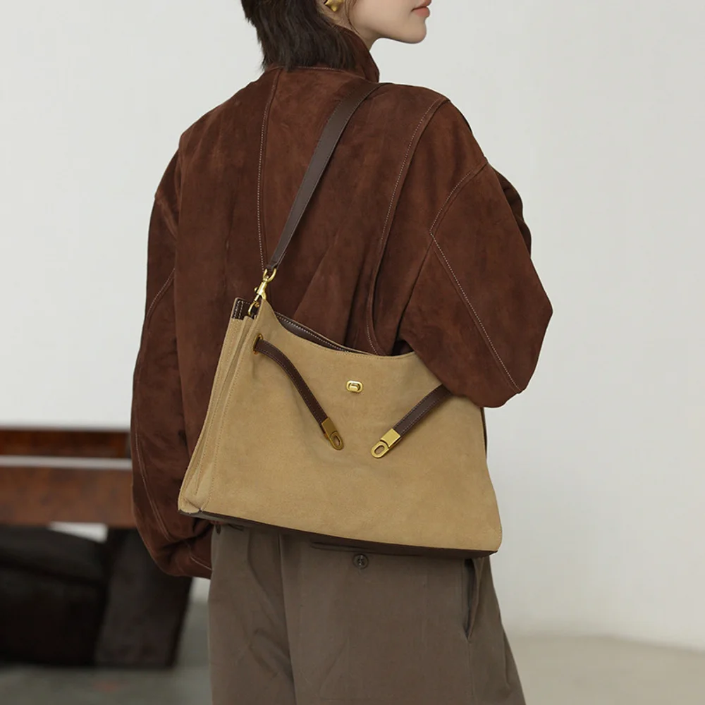 حقيبة Q's Luxury Matte Suede Kelly - حقيبة حمل عصرية فاخرة جديدة بسعة كبيرة لاستخدام كتف واحد أو كروس