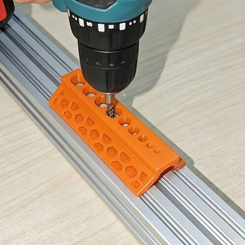 Ten-hole drilling guide, drill head holder, auxiliary drill head fixation, firmly fixed on the PVC pipe, precise drilling