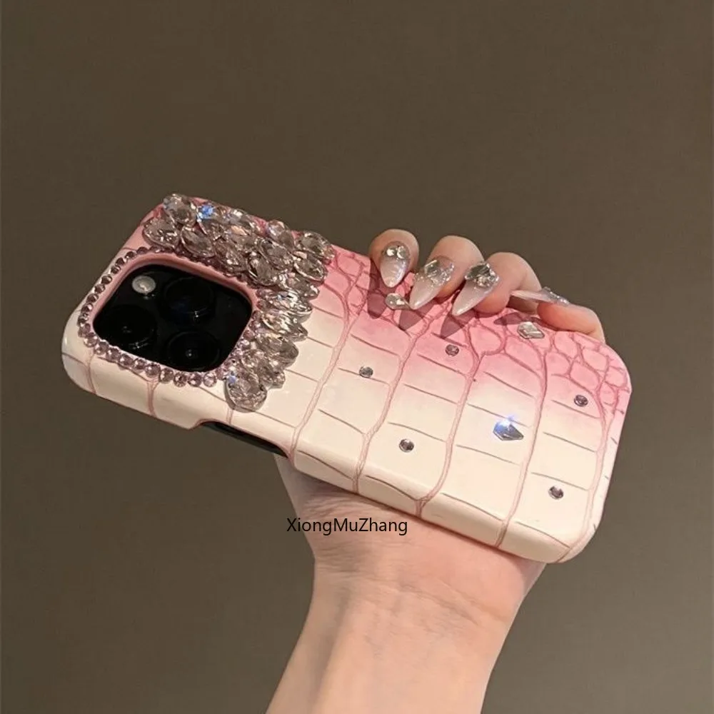 Pink Crocodile Pattern Luxury Rhinestone Case for IPhone 15 ProMax 14Plus 13 12 11 Pro Max XS Max 8 7 Diamond Custom Girl Cover