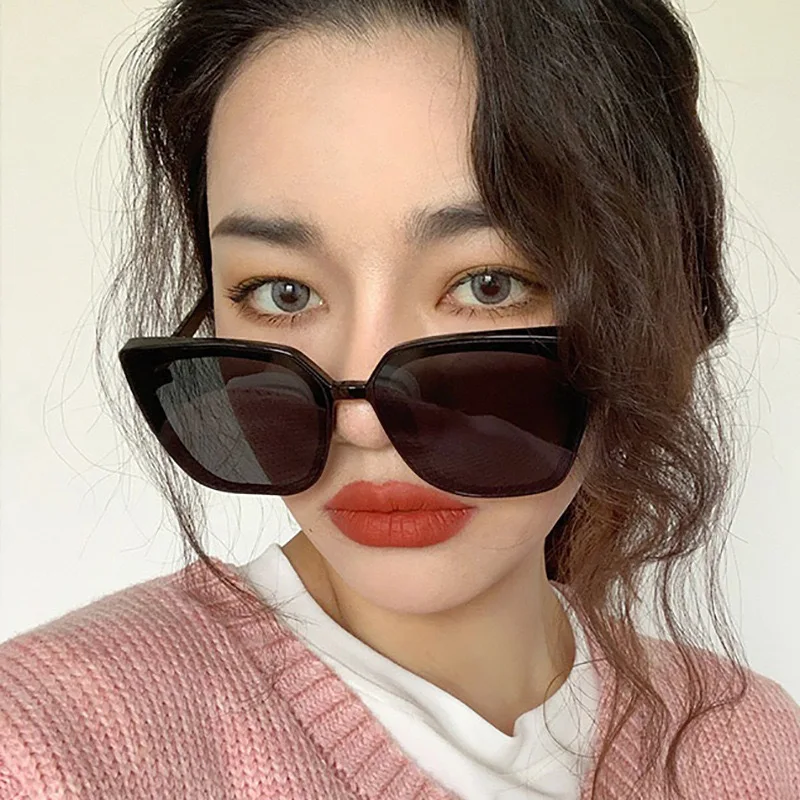 Vintage Butterfly Square Sunglasses for Women European American Trendy Face Slimming TikTok Popular All Match Fashion Eyewear