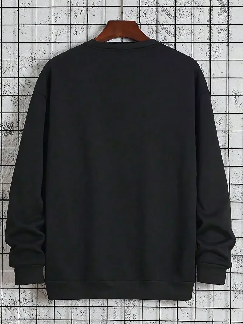 Simple ivory print. Simple and basic round-neck sweater, casual, fashionable and versatile for commuting