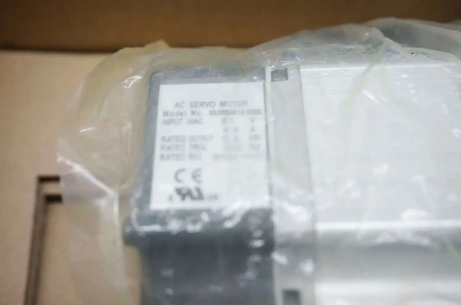 

Brand new MUMS041A1E0S MUMS042A1E0S MUMS082A1E0S One-year warranty