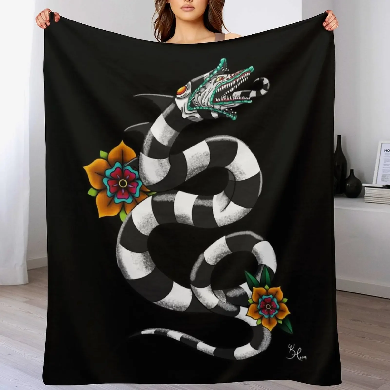 SANDWORM Throw Blanket Soft Big Furry Blankets