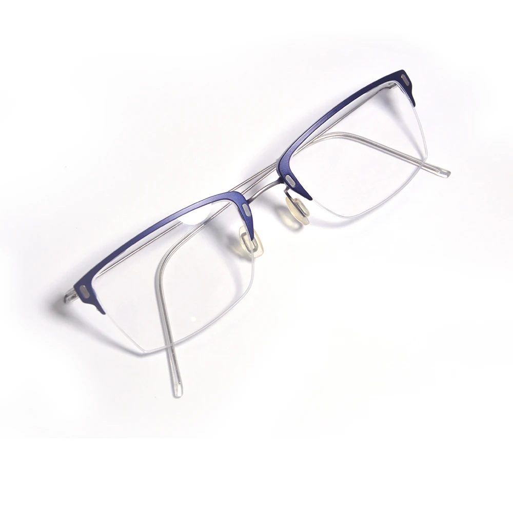 

Mens Pure Titanium Rectangle Eyelgasses Classic Germany Design Ultra Light Weight Myopia Eyepieces Anti blue Ray Computer Glasse