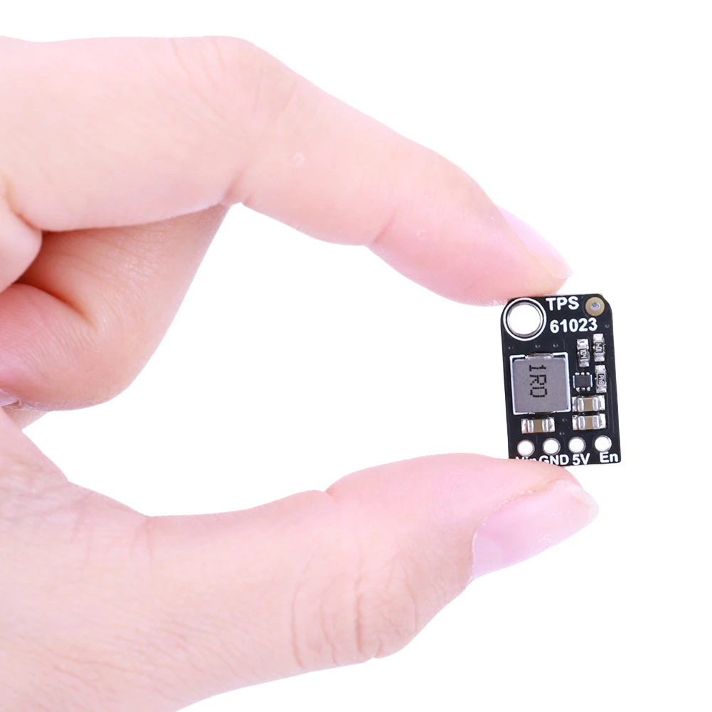 

TPS61023 Mini Boost Module 5V 1A Boost Regulator Voltage Regulator Boost Module Automatic PFM Operation Mode From 2-5VDC To 5V