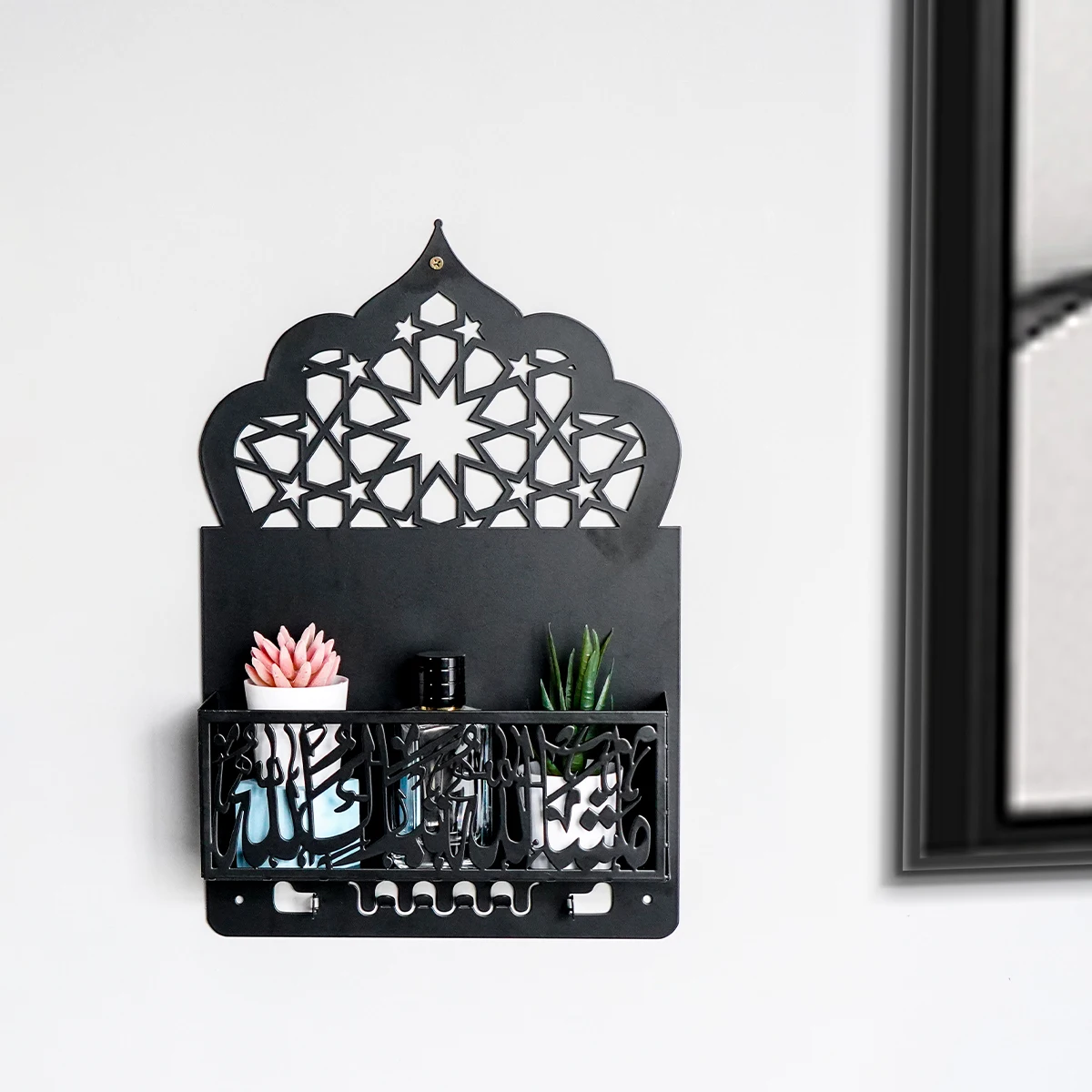 Islamic creative furniture shelf wall hanging decorative hooks shelving magazines and books containing study wall decoration