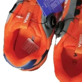 

2025 Fashion Women's Breathable Badminton Shoes Professional Men's Ultra Light Table Tennis Student Running Training Shoes