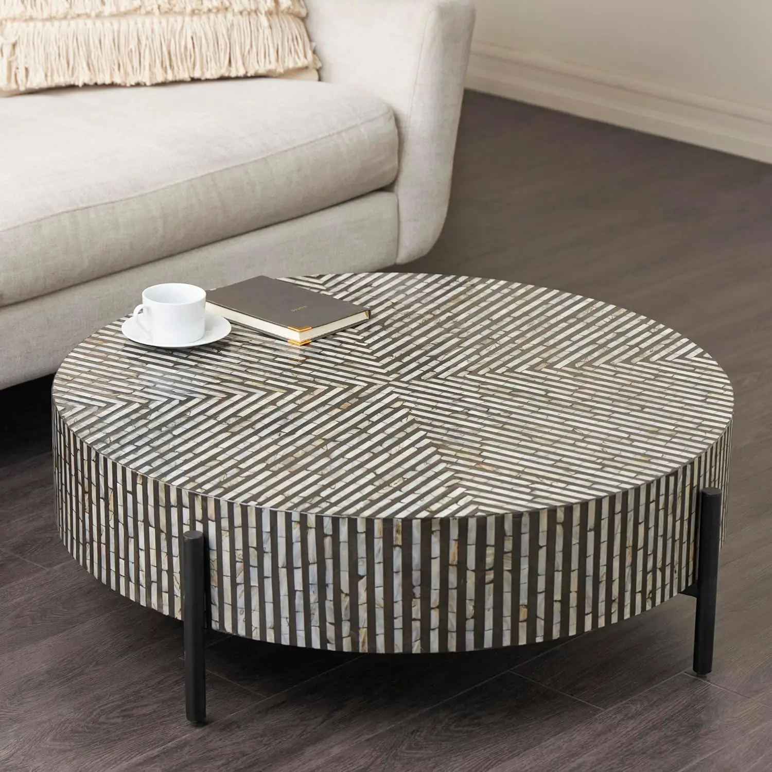 Geometric Living Room Coffee Table Round Table with Black Metal Legs, Center Table 38