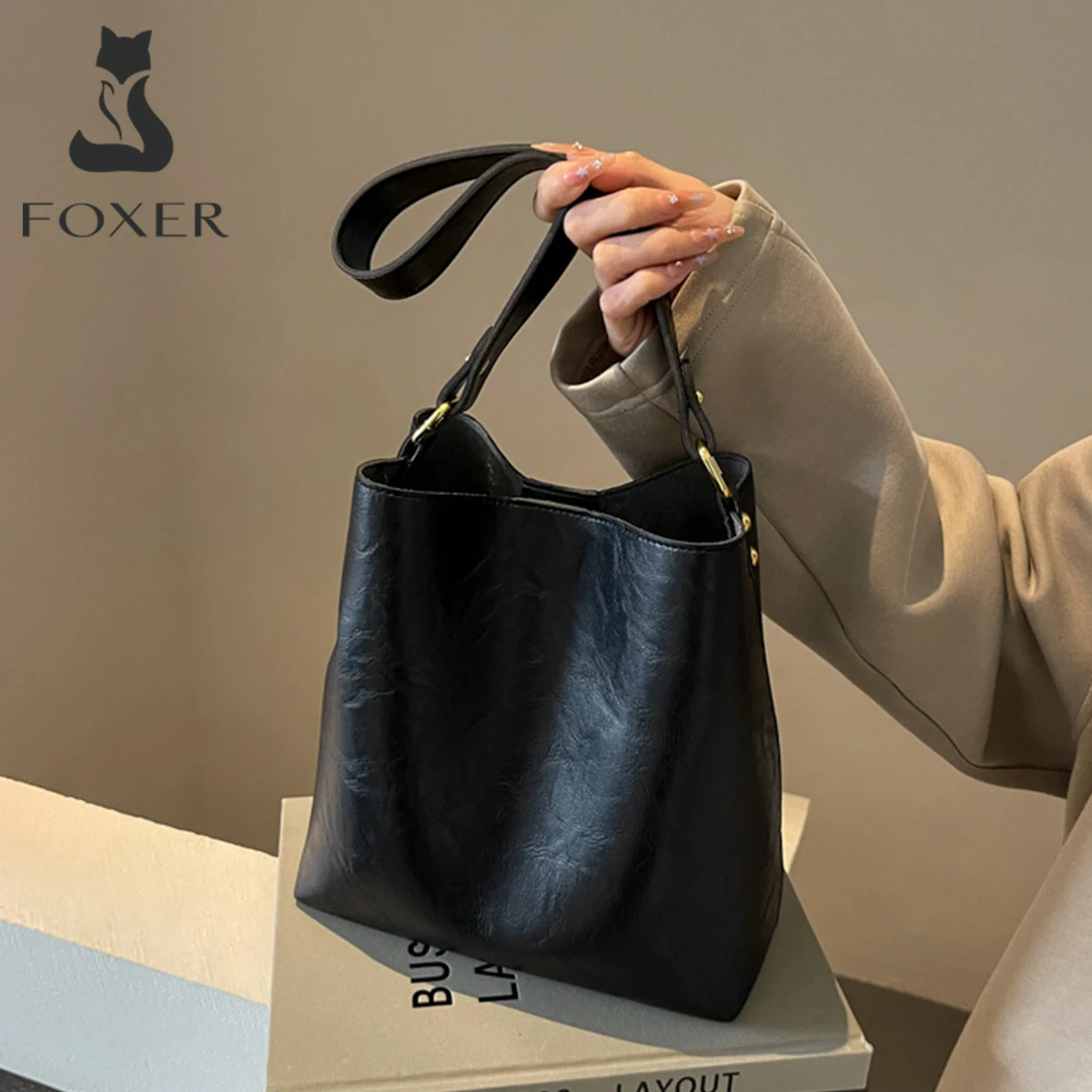 FOXER женская простая сумка-хобо на плечо женская большая вместительная повседневная сумка через плечо сумка-тоут