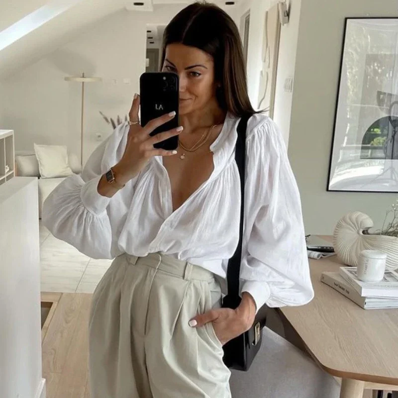 قميص أبيض عصري غير رسمي للنساء بياقة واقفة وأكمام طويلة سترة صوفية واحدة الصدر للخريف