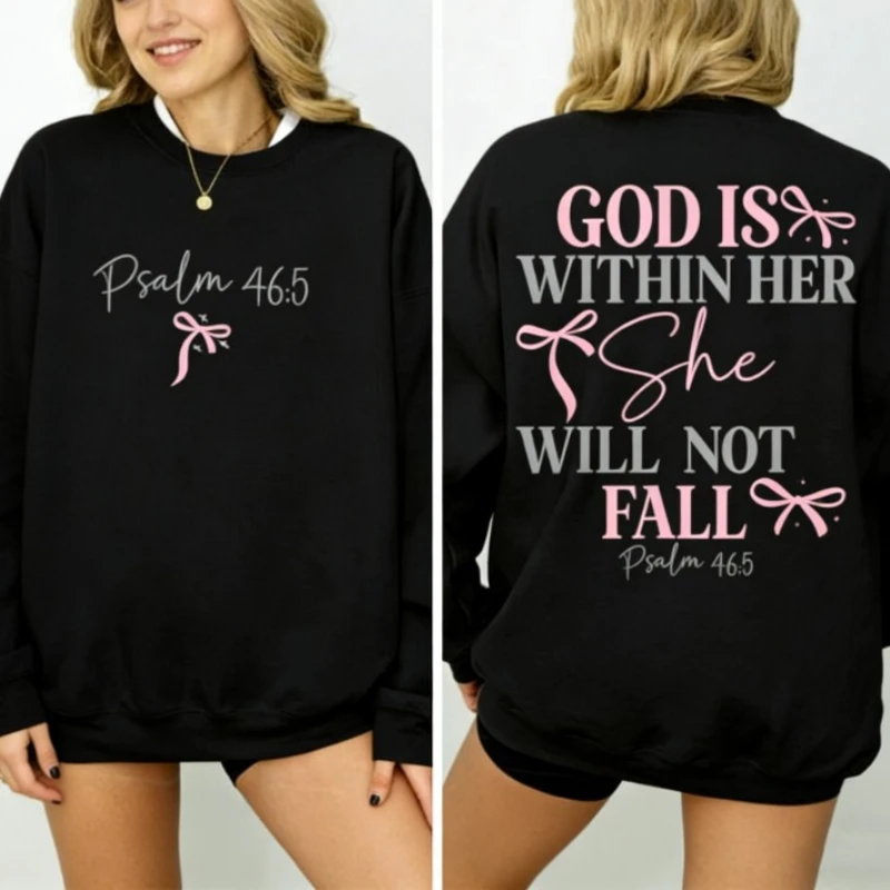 宗教的な神は彼女の中にいる キリスト教の詩篇 聖書の詩句 イエス 秋と冬のスウェットシャツ 十字架 信仰 ギフト 美的セーター