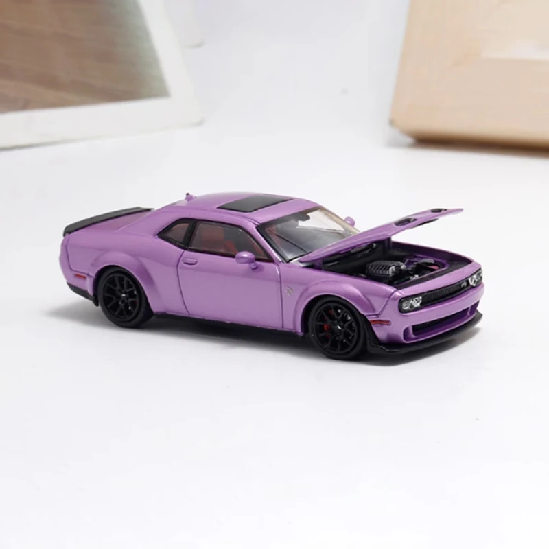 

Литой под давлением масштаб 1:64 Hellcat SRT SH, имитация сплава, модель автомобиля, статическая коллекция, украшенные праздничные подарки, игрушки, сувенирный подарок