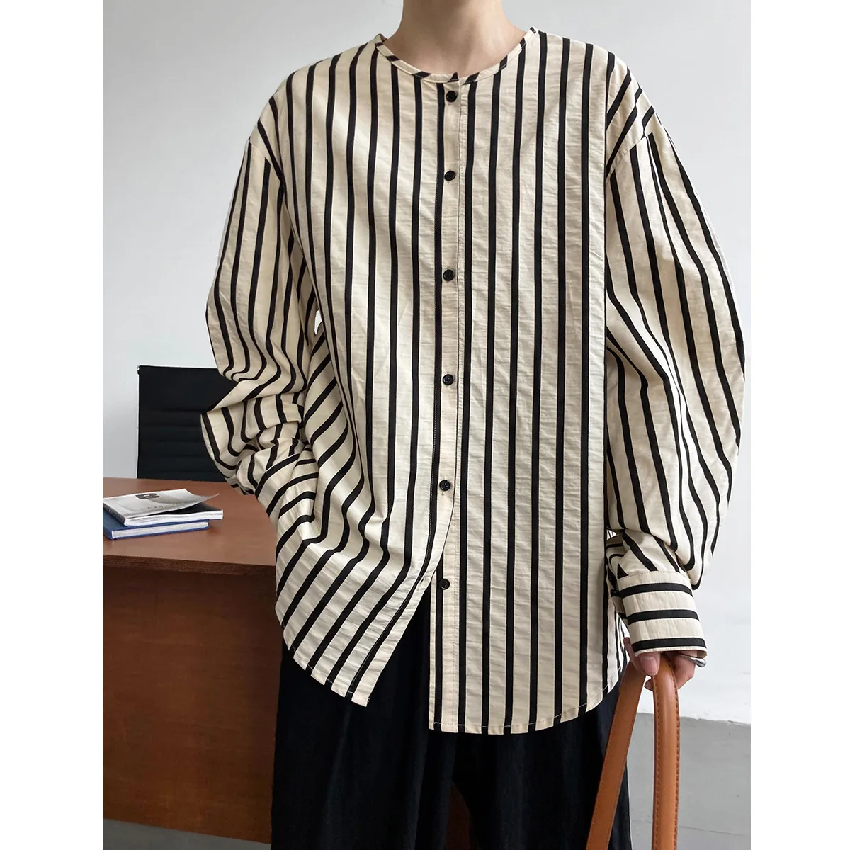 

Casual Spring French Casual Round Neck Stripe Shirt Women's Lazy Loose Long Sleeve Blogger's Premium Shirt 397