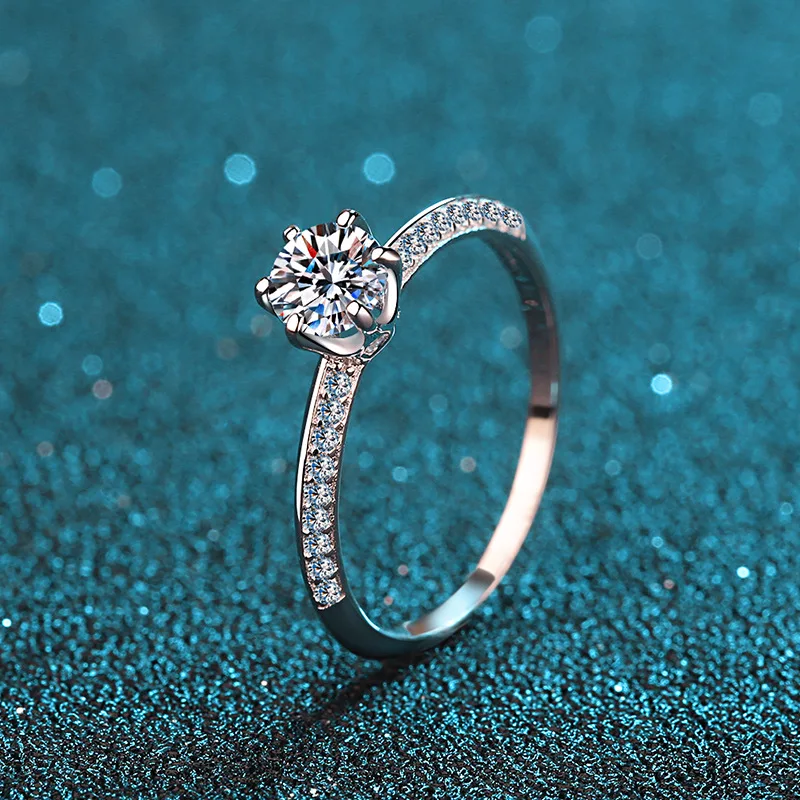 18K gold  pt950 platinum women's ring 50 points moissanite six claw half wall moissanite ring