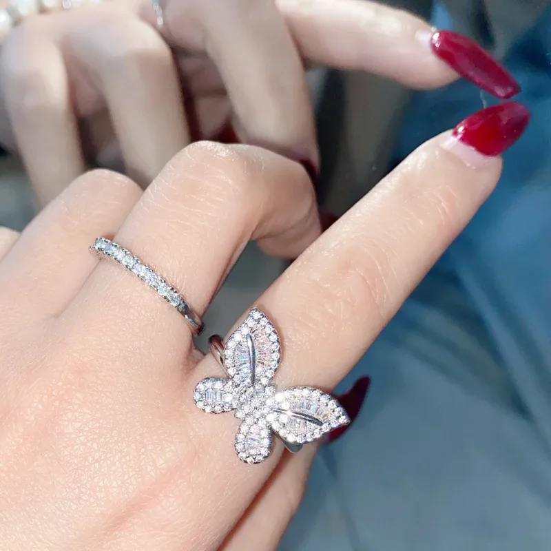 

MDL Moissa!ite style micro-set zirconium butterfly three sets of collarbone chain temperament sweet 14k gold