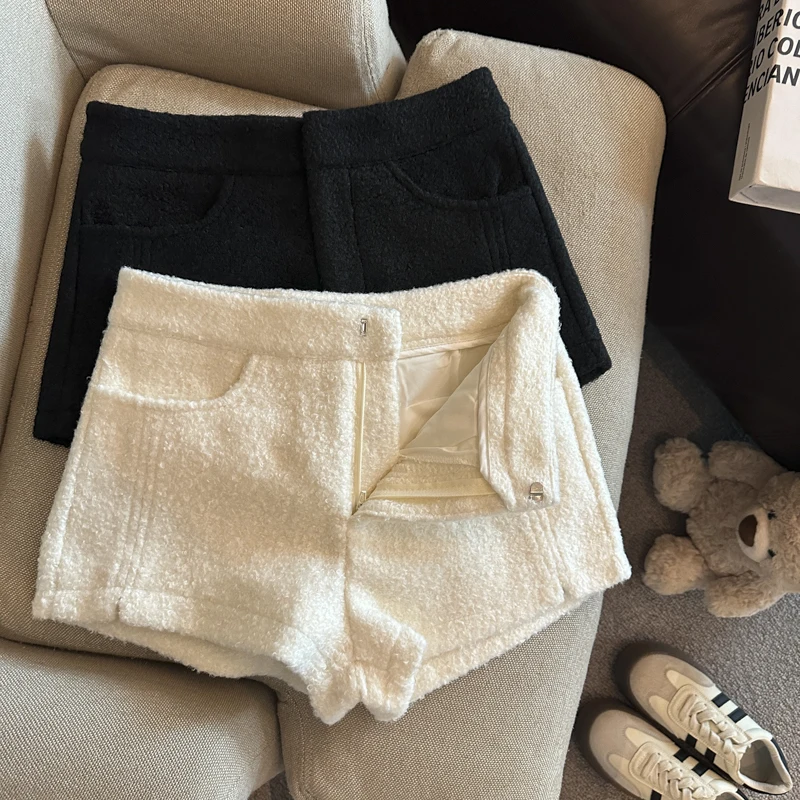 Women's Autumn Winter Wool&blend Wide Leg Shorts Lady Solid Color High Waist Loose Short Pants