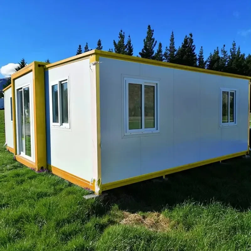 Customizable Contemporary Design 20ft 30ft 40ft Movable Container Houses Prefab Residential Units Villas Made Sandwich Panel