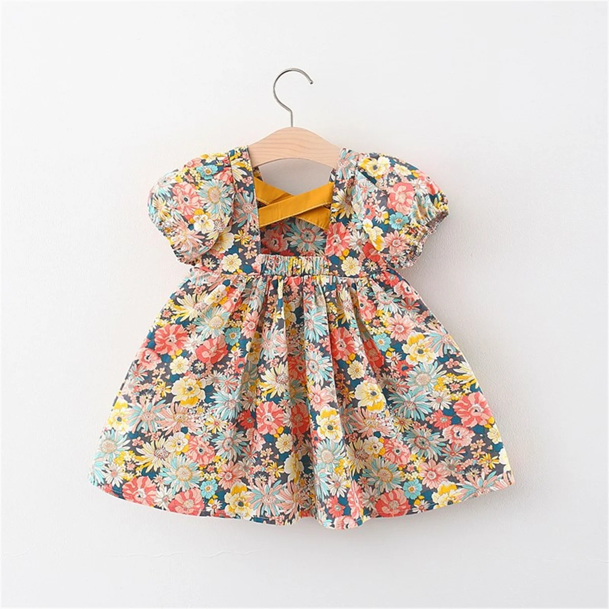 Summer girl dress baby girl full of flower print back strap with bubble sleeves princess dress children\'s dress