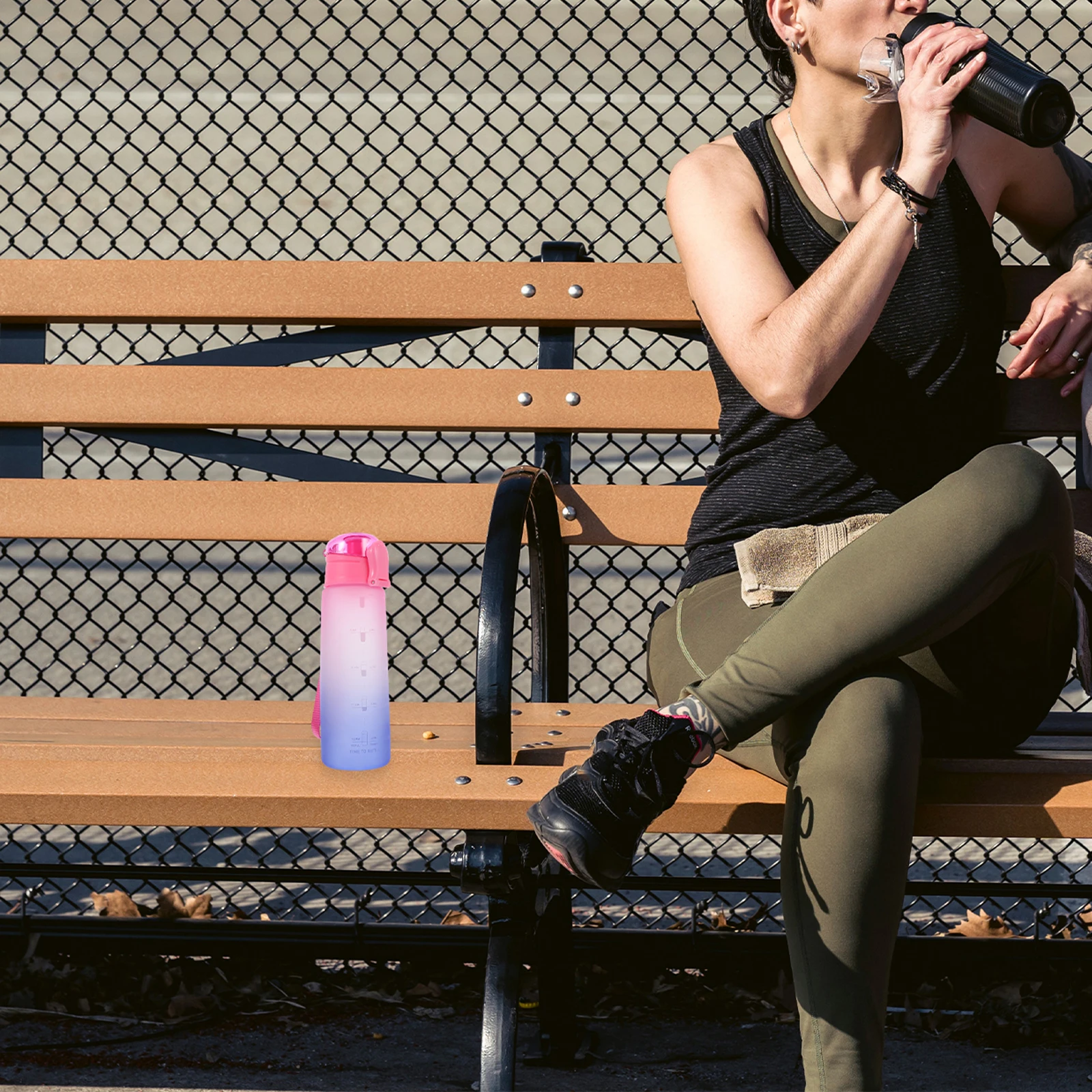 

1 pc 900Ml Gradient Color Water Cup Portable Sports Beverage Bottle Bounce Cover Nozzle For Travel Camping Hiking Picnic Outdoor