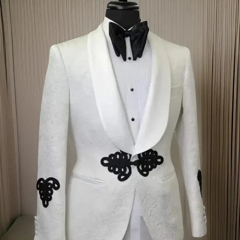 Floral Men Suit Jacket with Mandarin Buttons 1 Pc Fashion Wedding Blazer Slim Fit Shawl Lapel African Style Male Suit Jacket