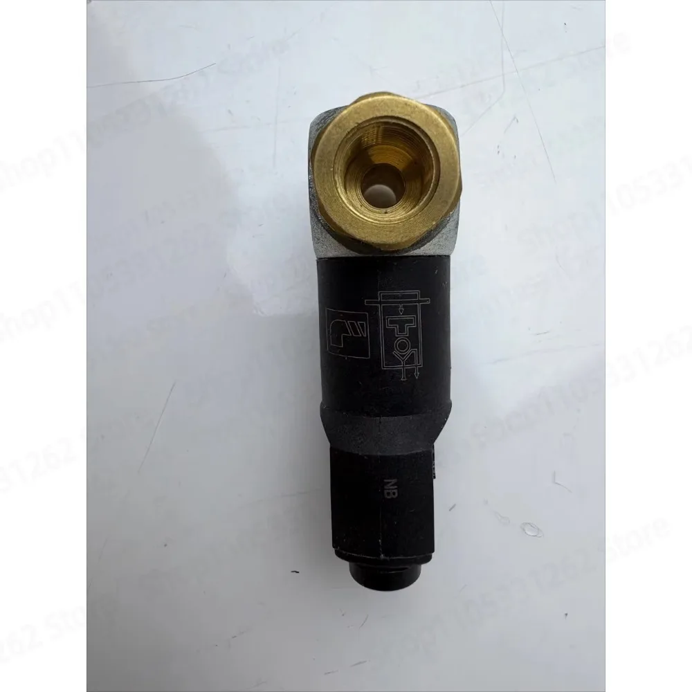 Pneumatic Pressure Sensing Connector 1/4 NPT Air Compression Fitting Industrial-Grade Coupling for Air Systems 78180410