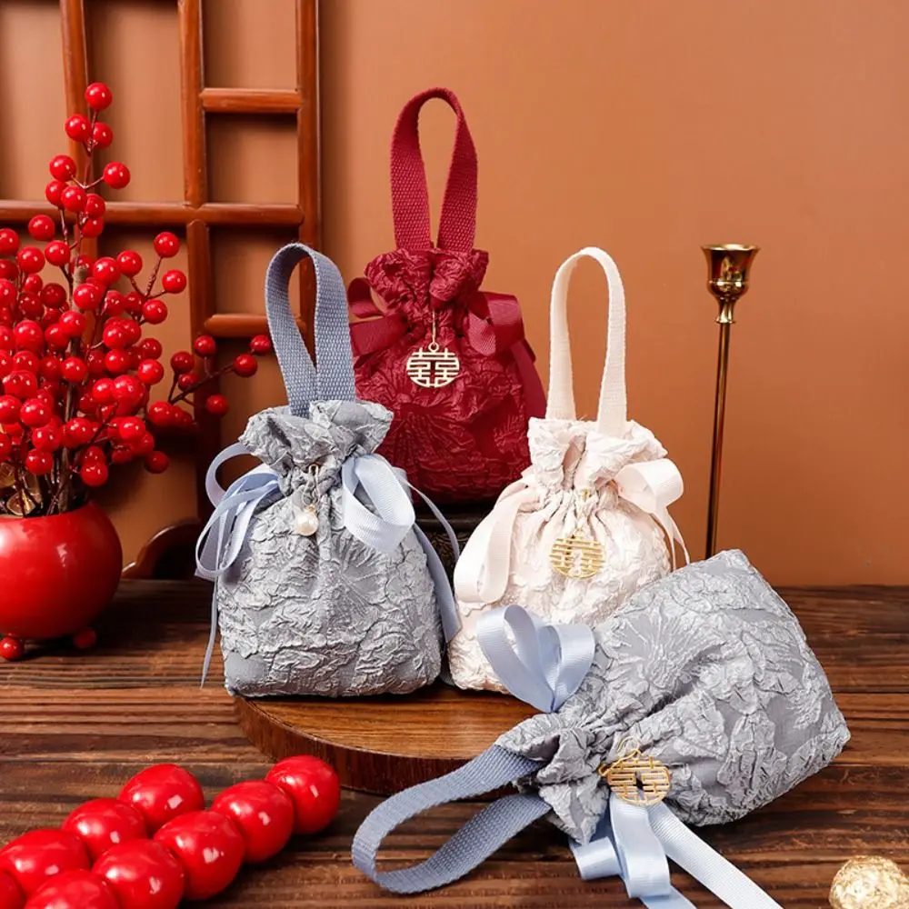 INS Cloth Wedding Candy Bag Drawstrin Design Embossed Flowers Handbag Bag Chinese Style Wedding Souvenir Bag Engagement/Wedding