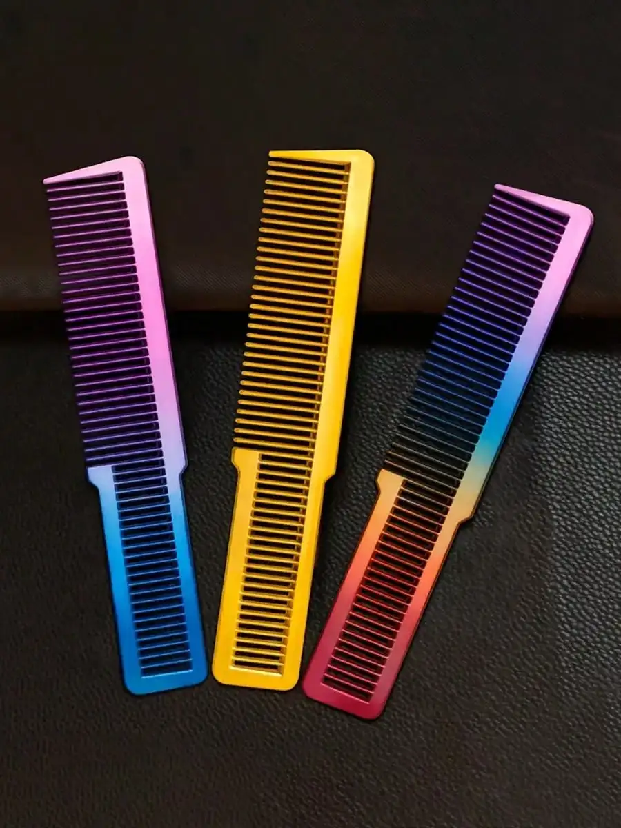 

1PC Professional Electroplated Hair Cutting Comb – Retro Barber Styling Comb With Heat-Resistant Plastic Bristles & Durable ABS Handle – Premium Hairdressing Comb For Precision Cutting, Taper Fades & Oil Head Styling – Lightweight & Anti-Static Finishing