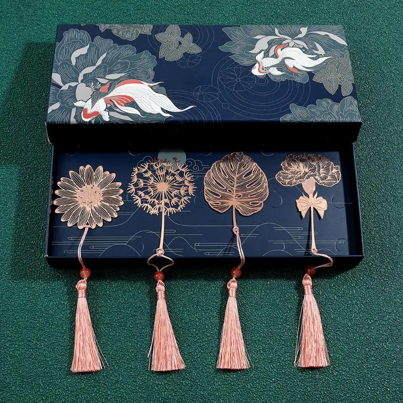Chinese Style Handmade Book Mark Golden Lotus Sunflower Bookmarks Reading Marker for Book Lover Gifts for Friend