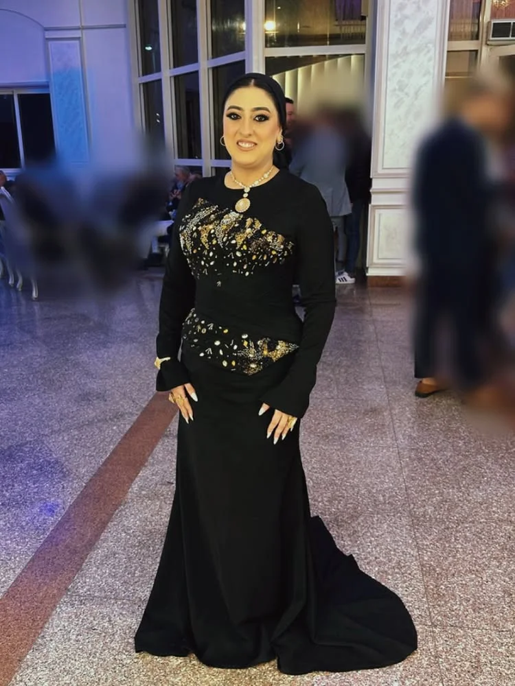 Suknie wieczorowe luksusowe Dubaj vintage czarne halter na specjalne okazje suknie balowe do ziemi aksamitne szyte na miarę أطقم فس