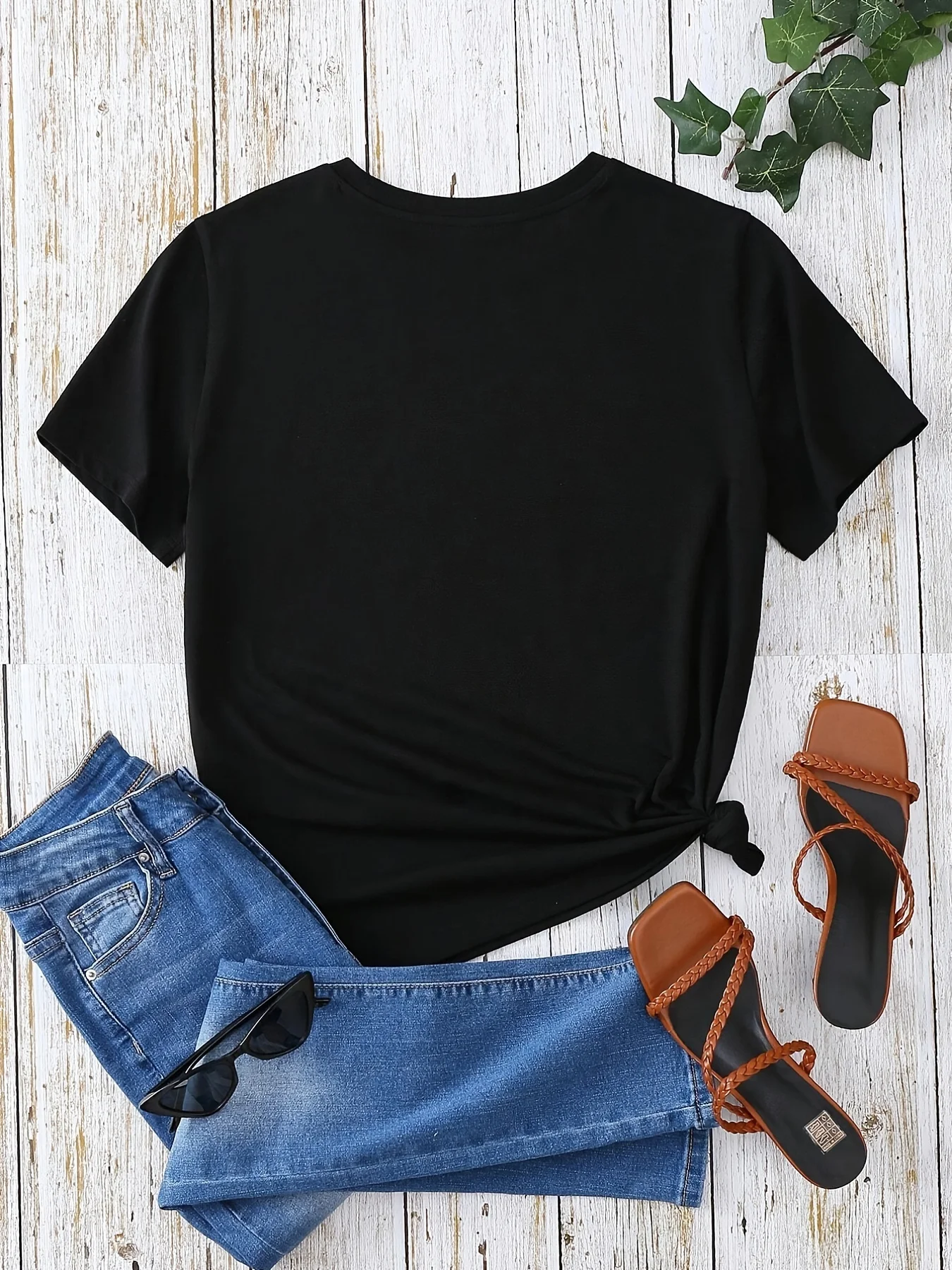 Flower & Feather Print T-shirt, Casual Short Sleeve Crew Neck T-shirt For Spring & Summer, Women's Clothing