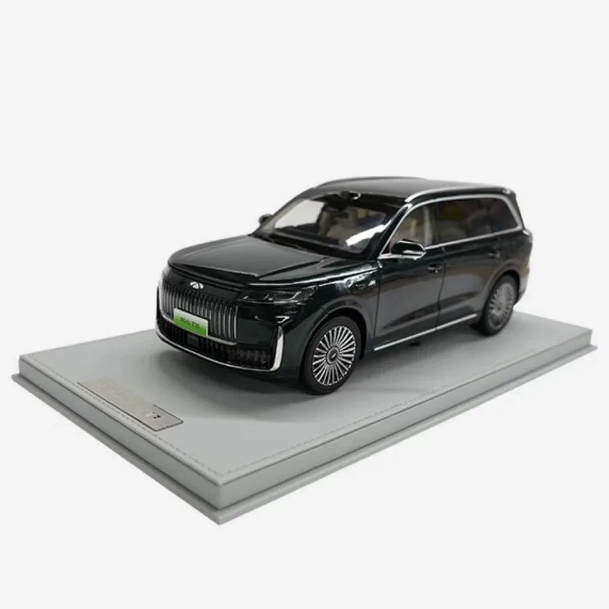 FULWINE T11، نموذج سيارة مصنوع من خليط معدني، موديل OMODA 11، عرض المجموعة، هدية للأولاد البالغين، أخضر داكن، 2025، 1:18