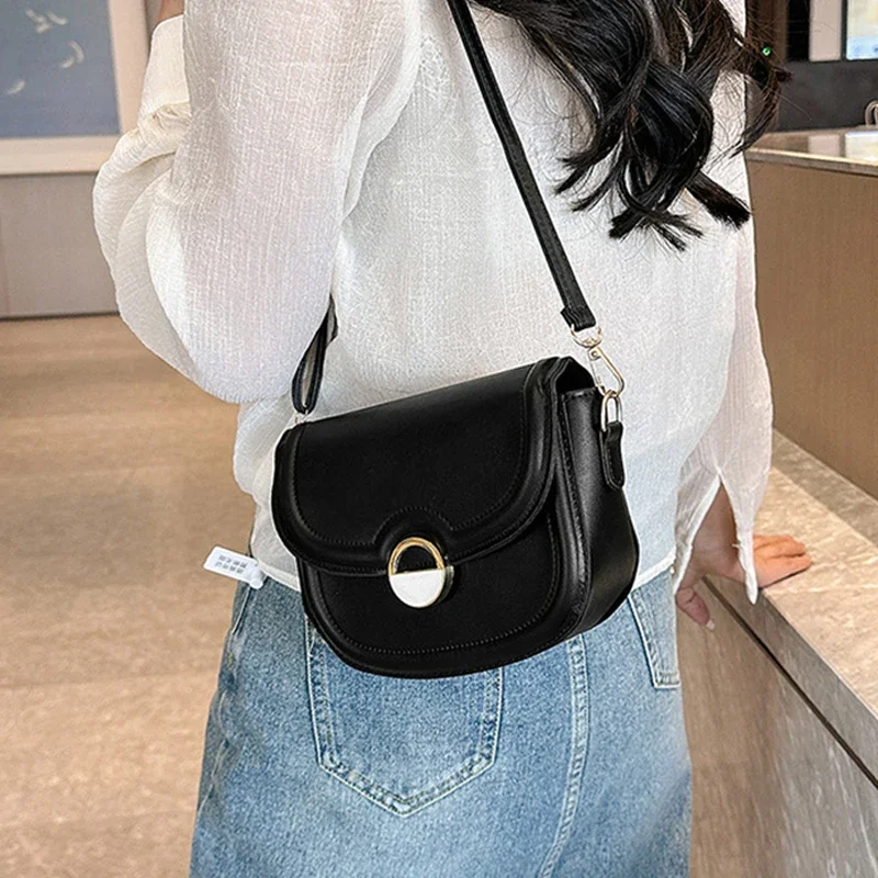 Retro Saddle Small Armpit Shoulder Bags For Women solid color Crossbody Flap Purse PU Leather Ladies Handbags Fashion square bag