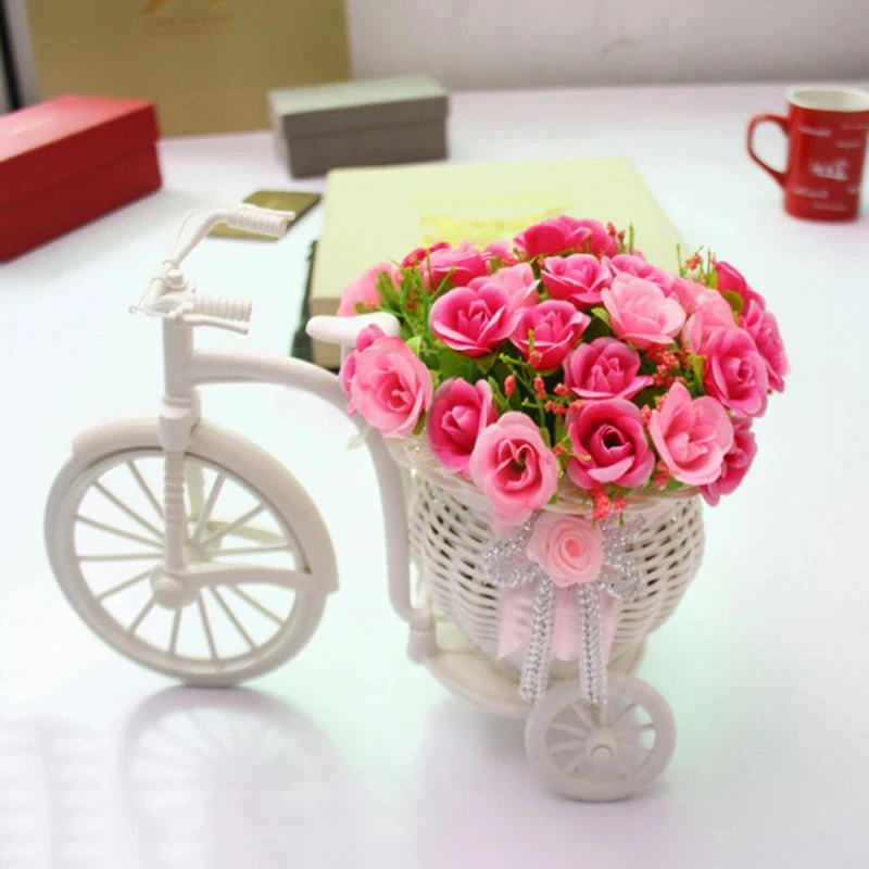 

Flower Basket Desktop Decoration Bicycle Shape Garden Rattan Weaving White Tricycle Bike Ornament Home Weddding Party Decoration