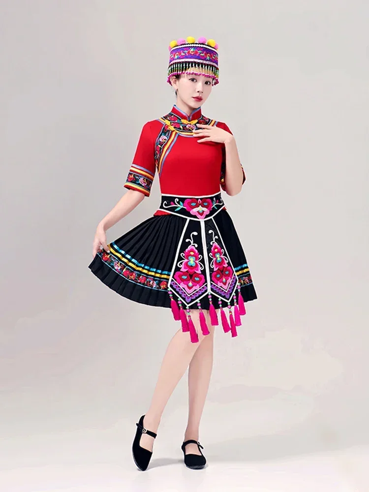 Yao female adult Guangxi minority clothing Achang dance Tujia and Miao 3-piece set