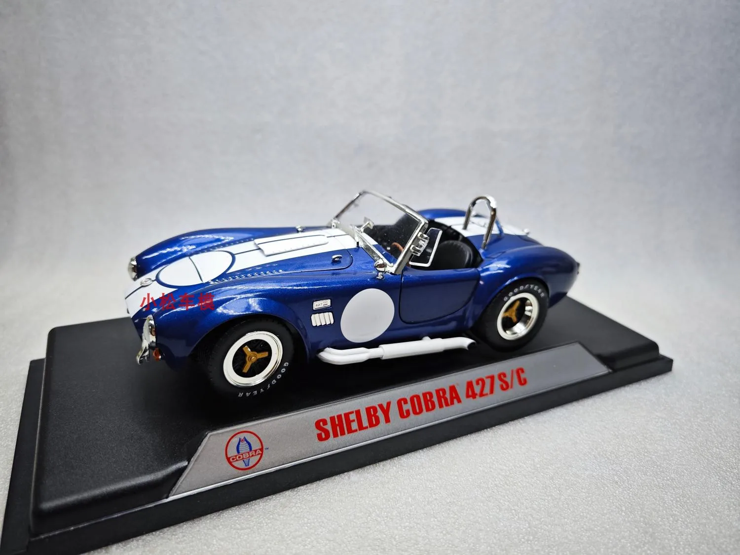 1:18 SHELBY COBRA 427 S/C High Simulation Alloy Car Model Collectible Toy Gift Souvenir Display Ornament