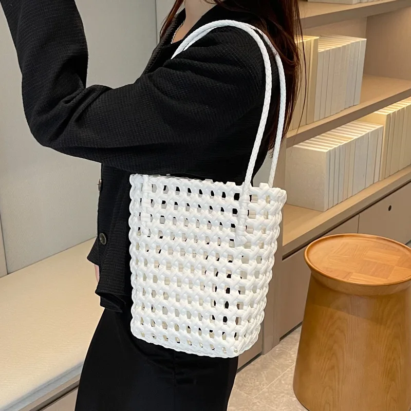 Borsa da donna in tessuto bianco in PVC borsa a mano causale 2024 borsa da spiaggia Hnadle in plastica di grande capacità di nuova moda