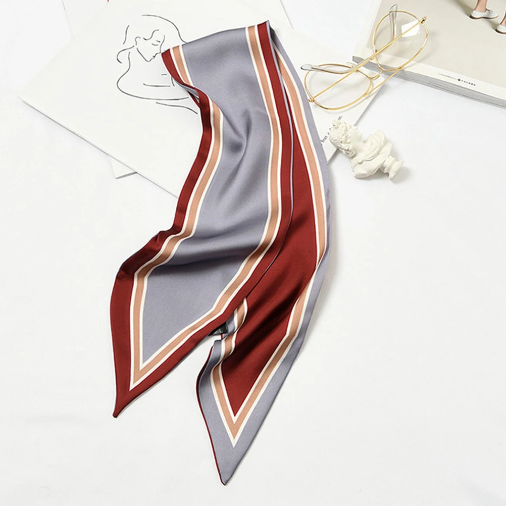 

1Pc Women Scarf Fashion Emulation Silk Scarf Printing Decorative Cool Scarf for Woman ( and Blue-gray)