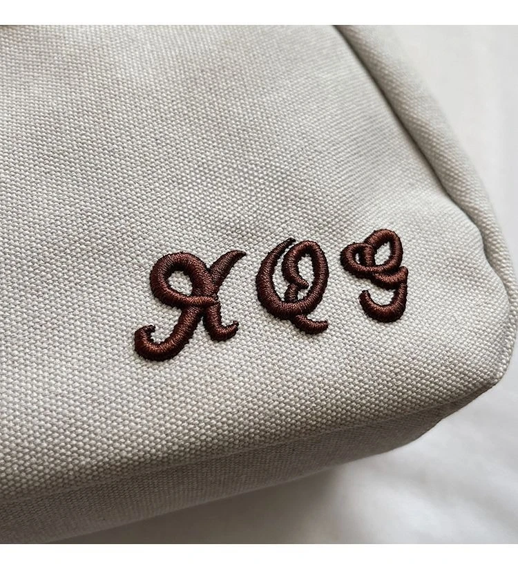 Retro-Canvas-Einkaufstasche zum Pendeln zur Arbeit. Kleine lässige Canvas-Tasche für Damen. Handgehaltene Tragetasche. – Detail 13