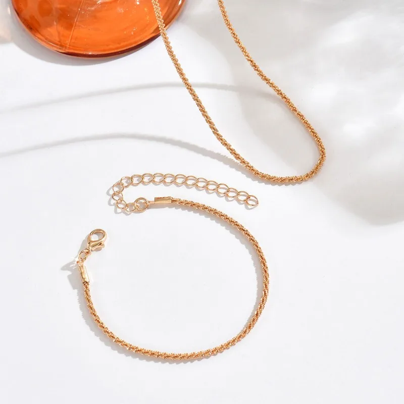 حار بيع تألق الغجر الذهبي قلادة مجموعة شخصية الاتجاه مزيج المجوهرات لامعة