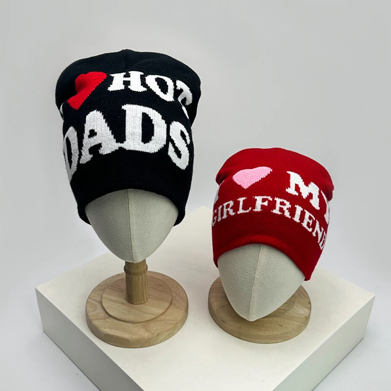 Autumn and Winter New Unisex Design Sense Love Letter Knitted Hats Warm Niche Versatile Retro Beanies Fashion Street Hip Hop Ins