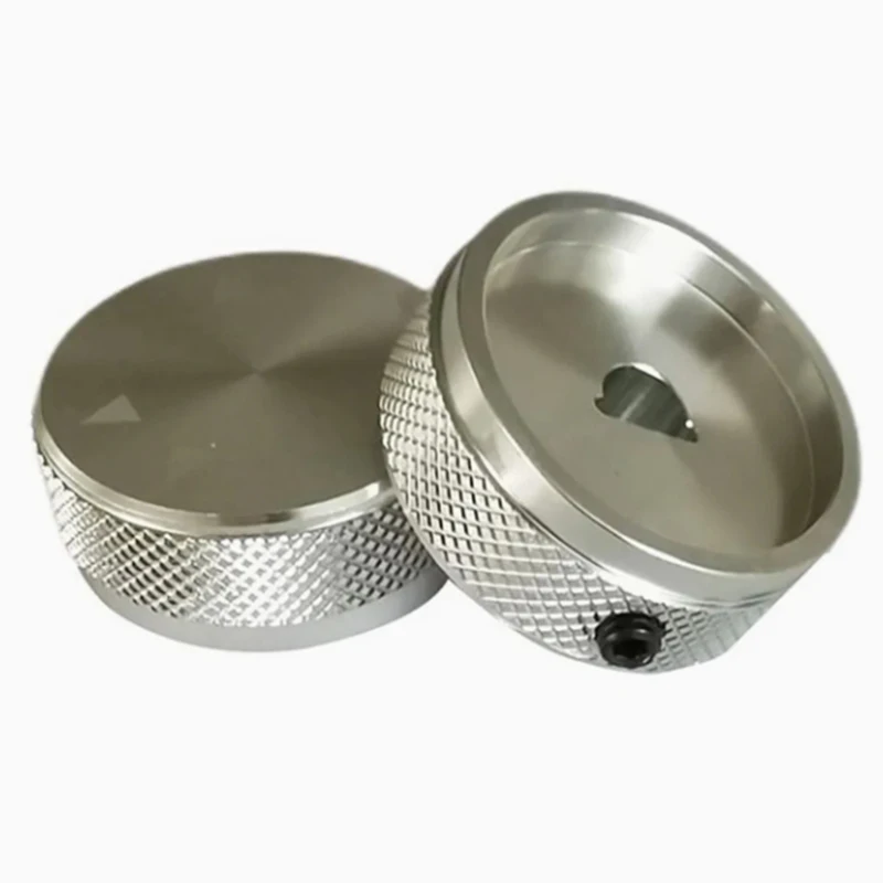 

С фитингом ручки с накаткой. Высокоточная обработка деталей из алюминиевой стали, меди, латуни и нержавеющей стали.