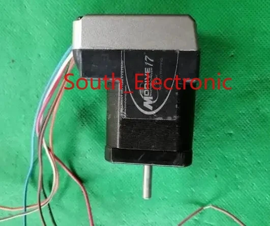 MDM5FSD17C4  stepper motor  , In good working condition, free shipping  a