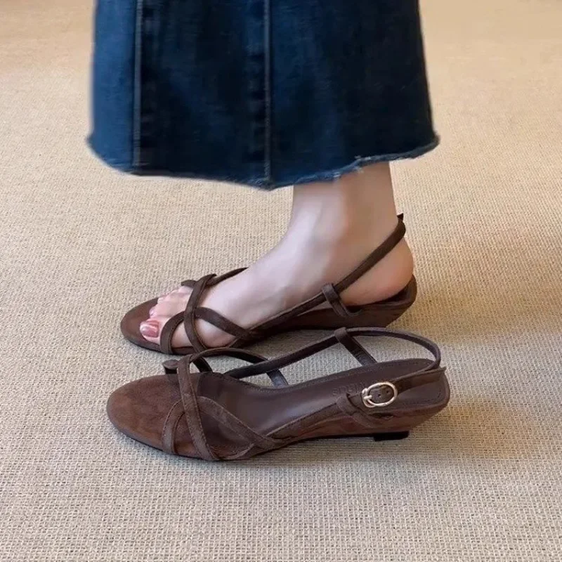 

Сандалии с открытым носком в стиле ретро, женские летние модные сандалии на танкетке с круглым носком, римская женская обувь