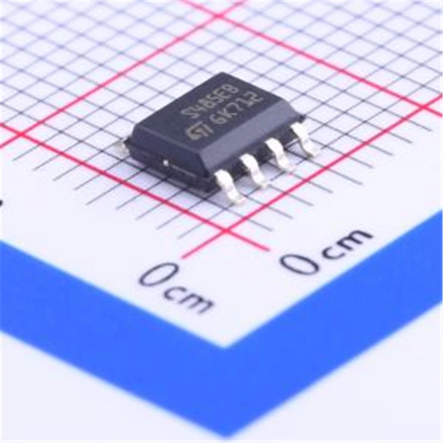 10PCS/LOT ST485EBDR (RS-485/RS-422 ICs)