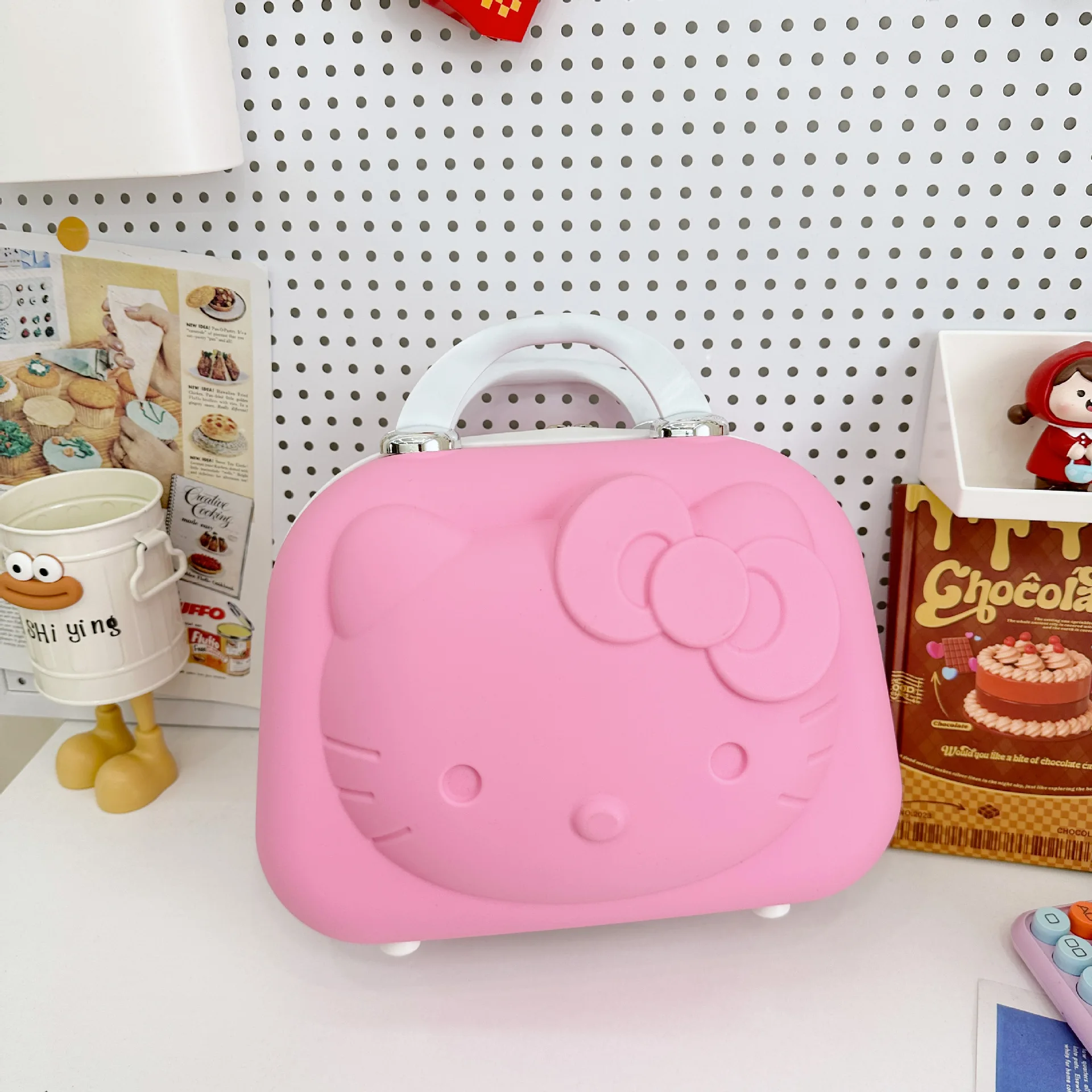 Cute Cartoon Box Sanrio Hello Kitty scatola di trucco portatile ad alta capacità scatola di traino scatola di trucco valigia bambini stazionario ragazza regalo