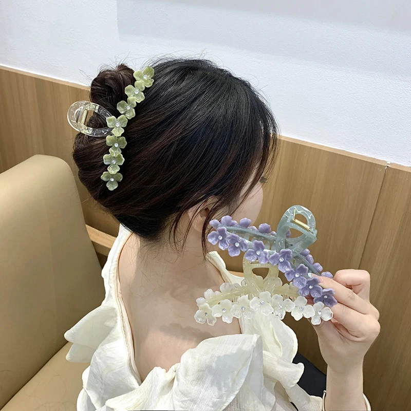 

Korean Flower Hair Clips For Women Temperament Hair Claws Clip Fashion Shiny Hair Accessories Sweet Girls Headwear